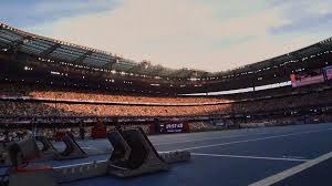 欧文突破防线送出关键助攻