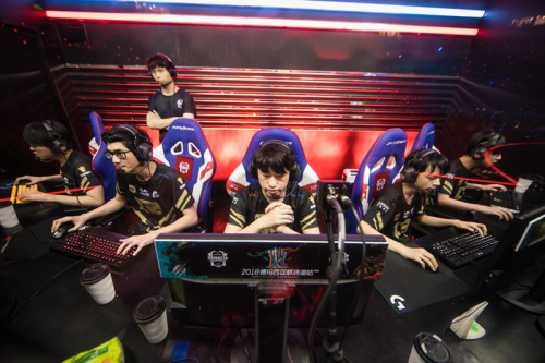 即将到来的 即将到来的