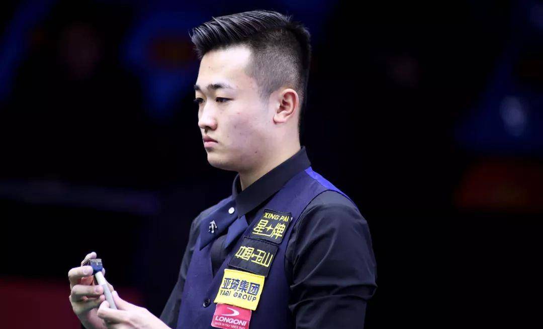 更深的足球 更深的足球